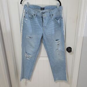 Abercrombie & Fitch Light Blue Distressed Women Jeans